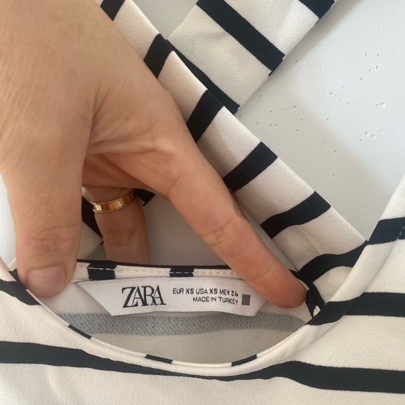 Zara Striped Dress with Criss Cross Back
Size XS - Picture 13 of 13